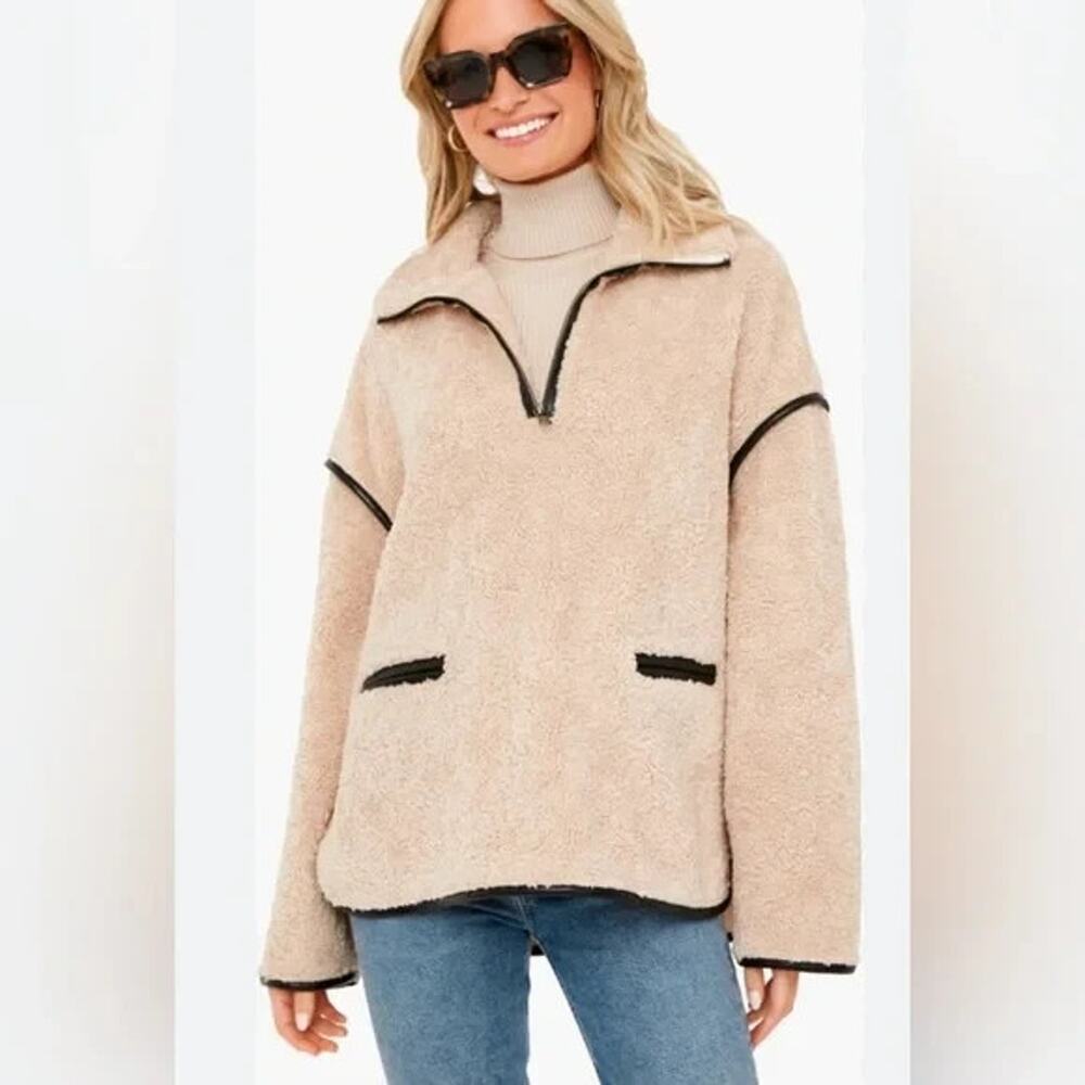 Tuckernuck Tan and Black Women's Jacket